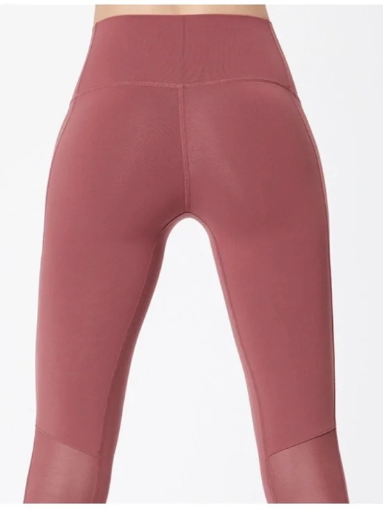 Alo Yoga MOTO LEGGING- ROSEWOOD, Size XS Excellent Condition - Picture 5 of 9